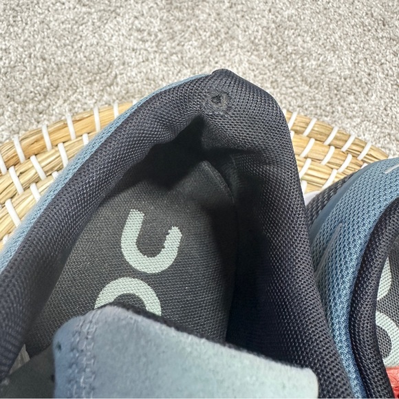 SOLD | On Cloud 2.0 Women’s Low Top Running Shoes in Tide Magnet Size 8.5 - Picture 16 of 16